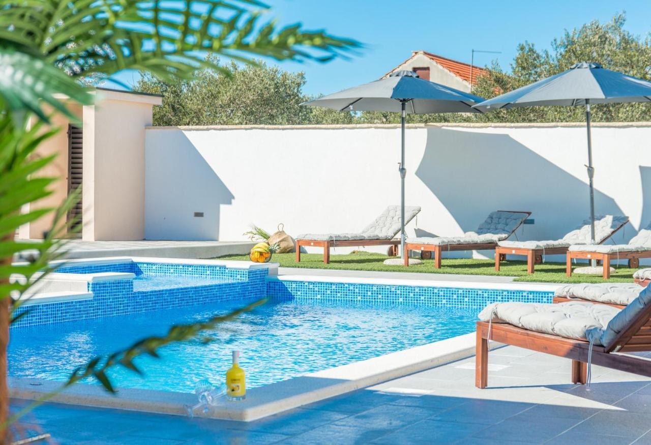 Villa Lucija Biograd Na Moru Exterior photo