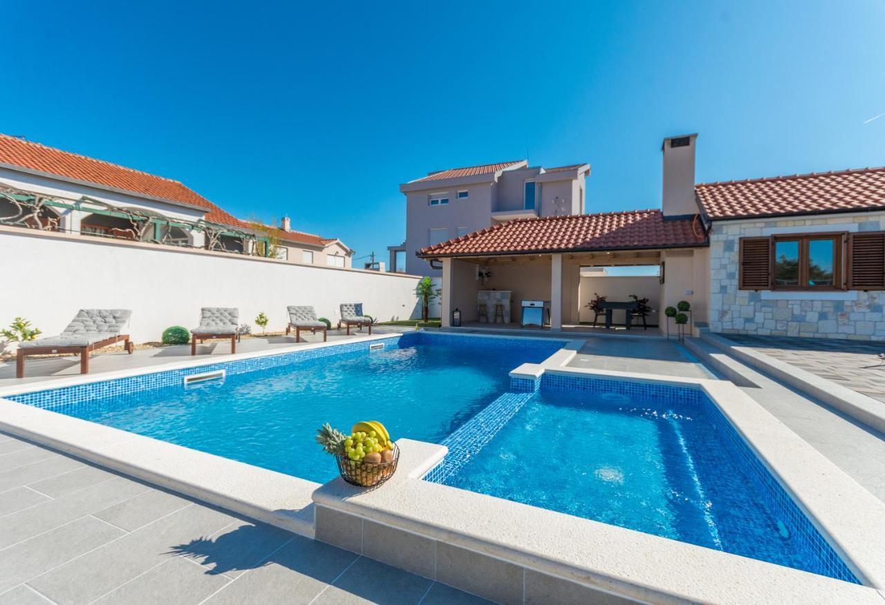 Villa Lucija Biograd Na Moru Exterior photo
