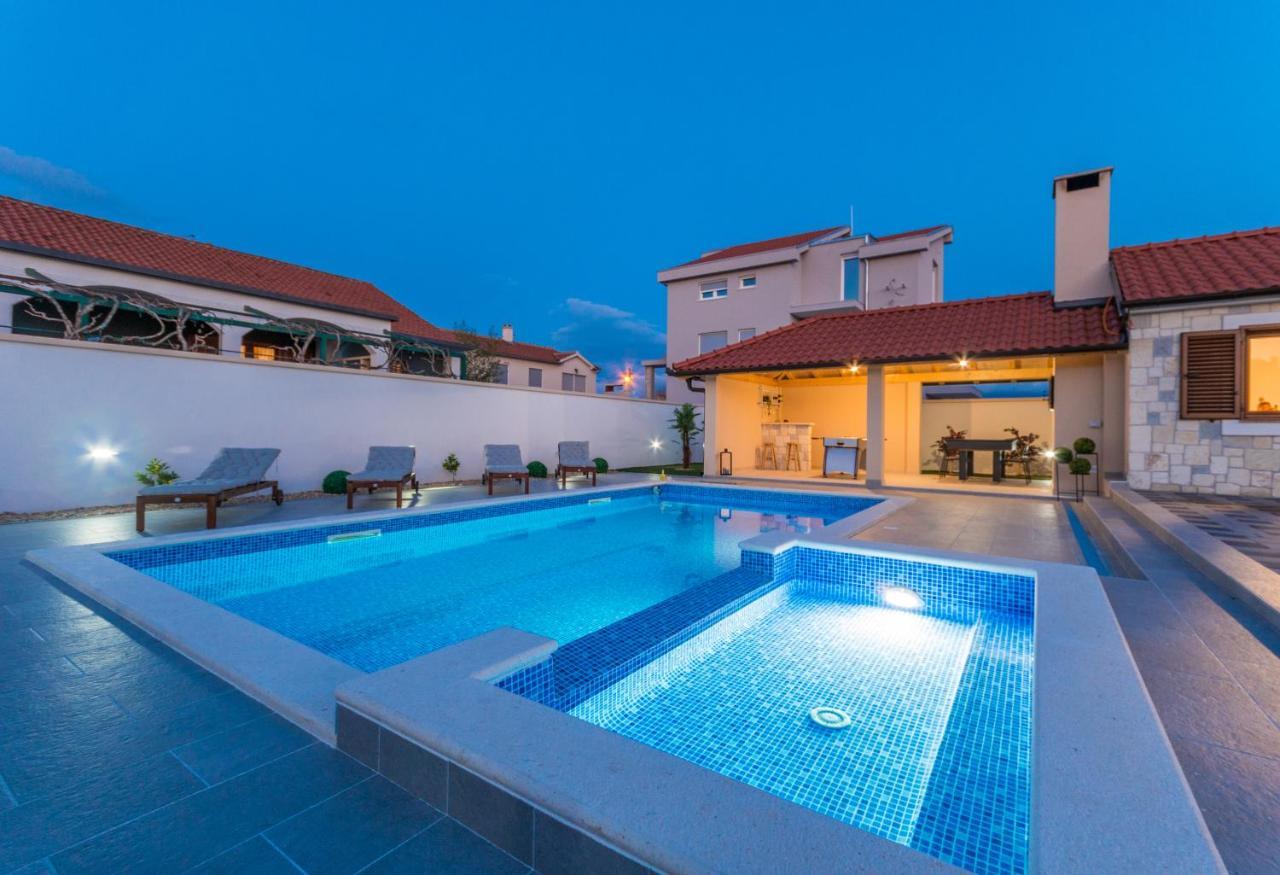 Villa Lucija Biograd Na Moru Exterior photo