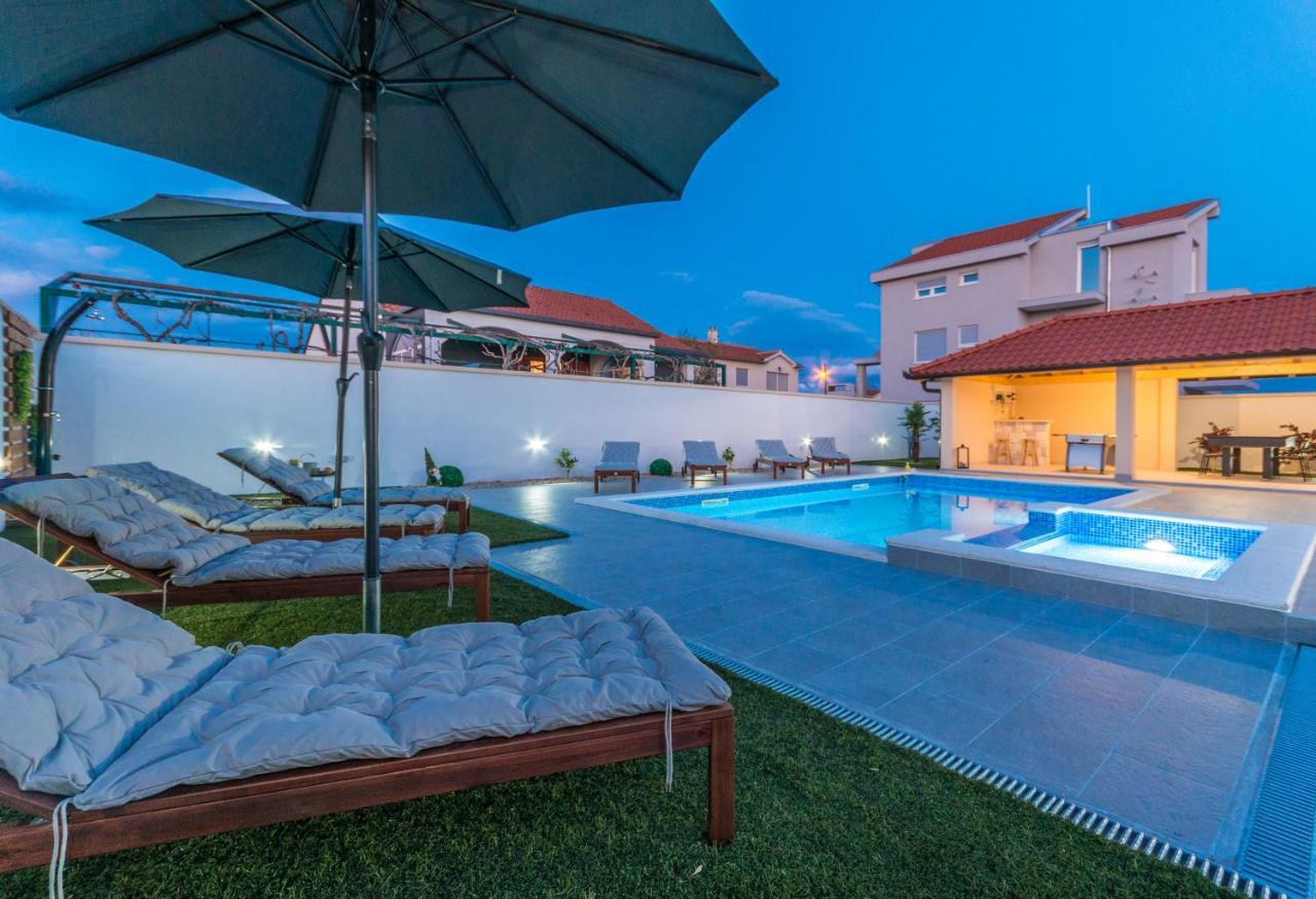 Villa Lucija Biograd Na Moru Exterior photo